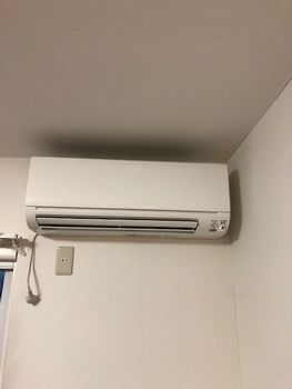 札幌市 札幌市近郊 ハウスクリーニング 室内美装 清掃 浴室 トイレ キッチン 美装　スノーダクト点検清掃　エアコン工事 電気工事　家財整理